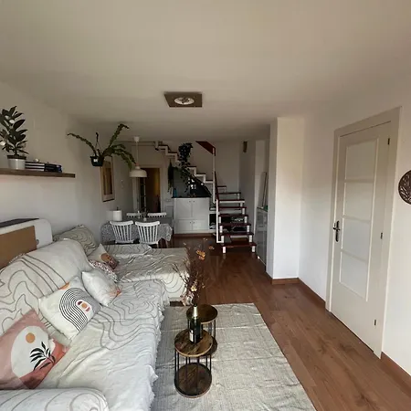 Auberge de jeunesse Private Double In A Shared Penthouse With Patios
